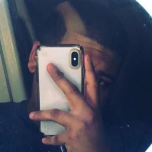 Meet your Posher, Adam